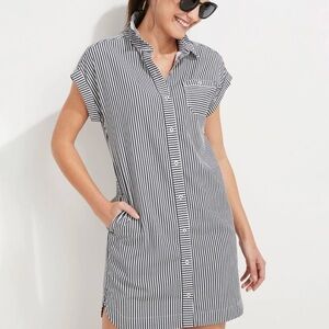 Vineyard Vines Black and White Striped Button-Down Shirt